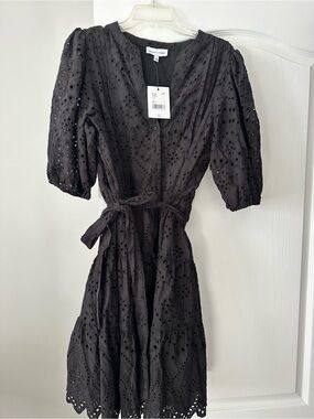 Gibson Latimer Black Eyelet Tiered Midi Dress with Tie Waist